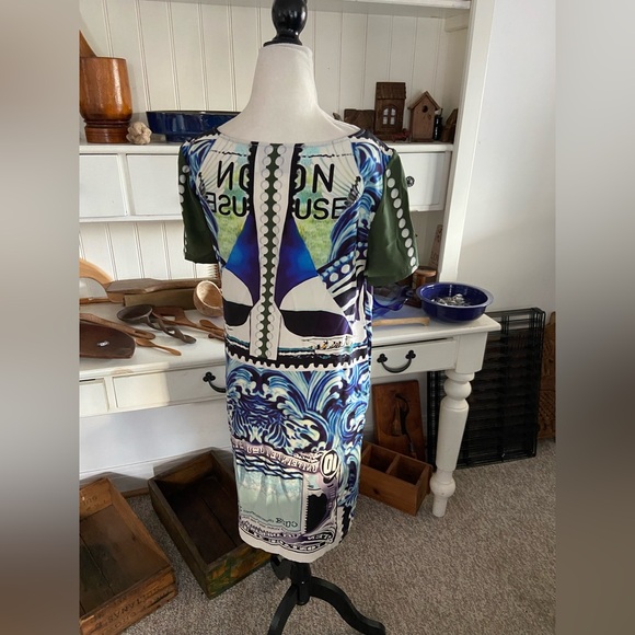 Mary Katrantzou - Picture 2 of 3